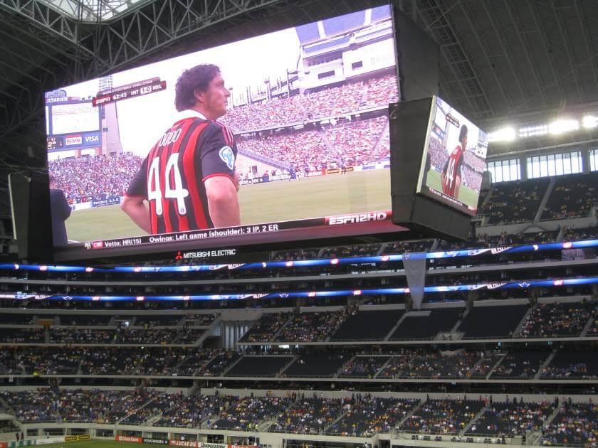 Những loại màn hình LED được sử dụng phổ biến trong sân vận động